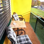 Oliver Bayer Apartment