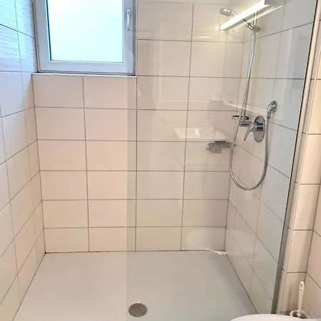 Διαμέρισμα Oliver Bayer