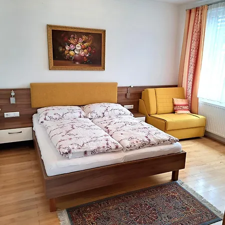 Apartament Oliver Bayer *